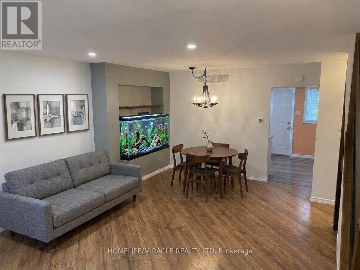 7 - 390 SPRINGBANK AVENUE, Woodstock (Woodstock - North) — photo 2