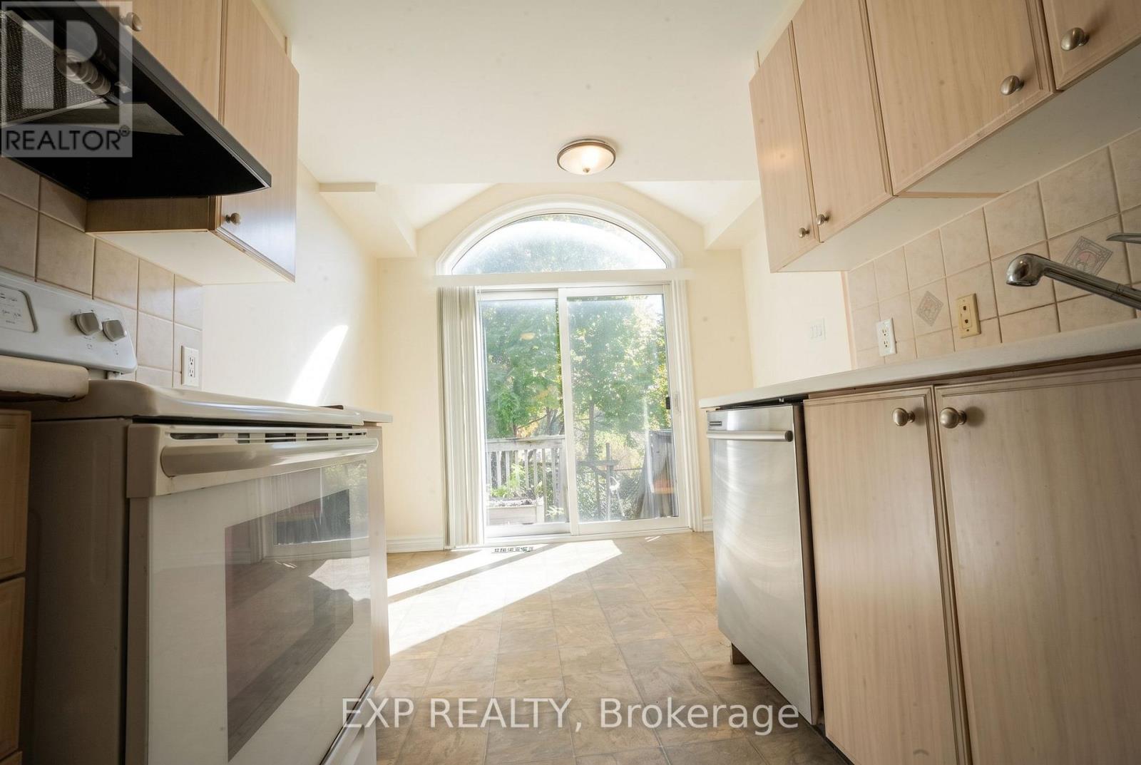 338 FORESTBROOK STREET - 13