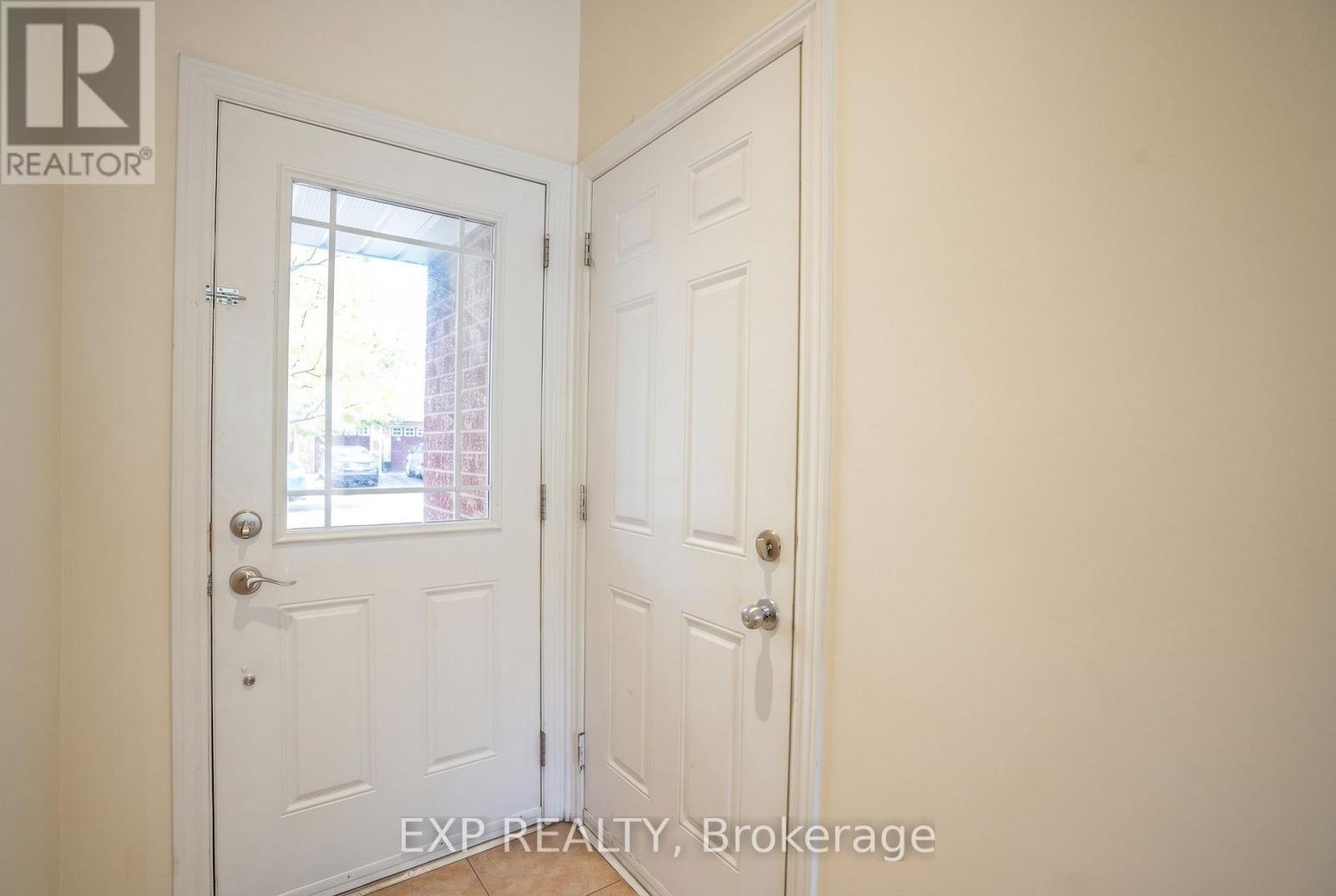 Condos for Rent in Ottawa – 338 FORESTBROOK STREET, Ottawa – By Peter Sagos - Image 11