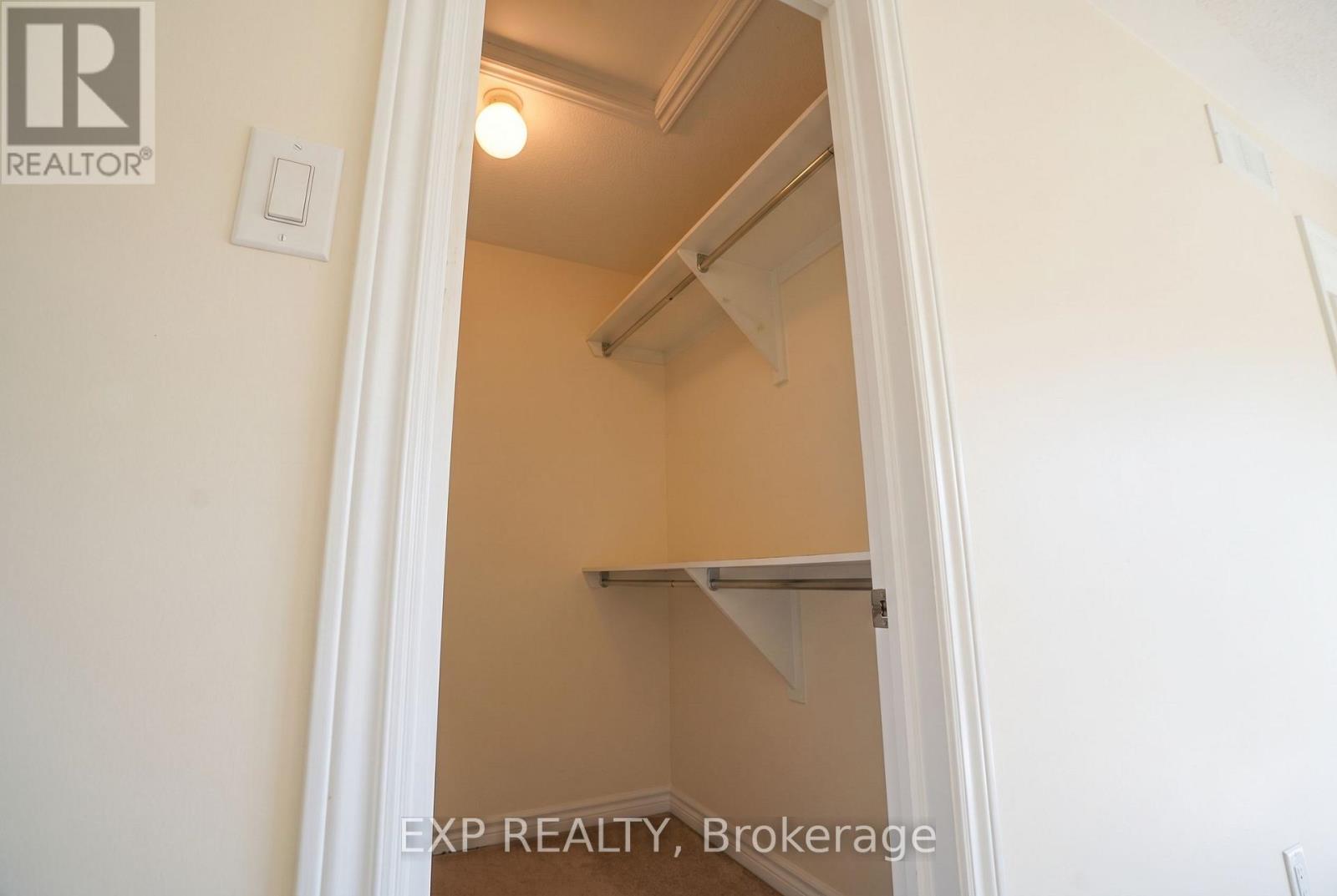 Condos for Rent in Ottawa – 338 FORESTBROOK STREET, Ottawa – By Peter Sagos - Image 29