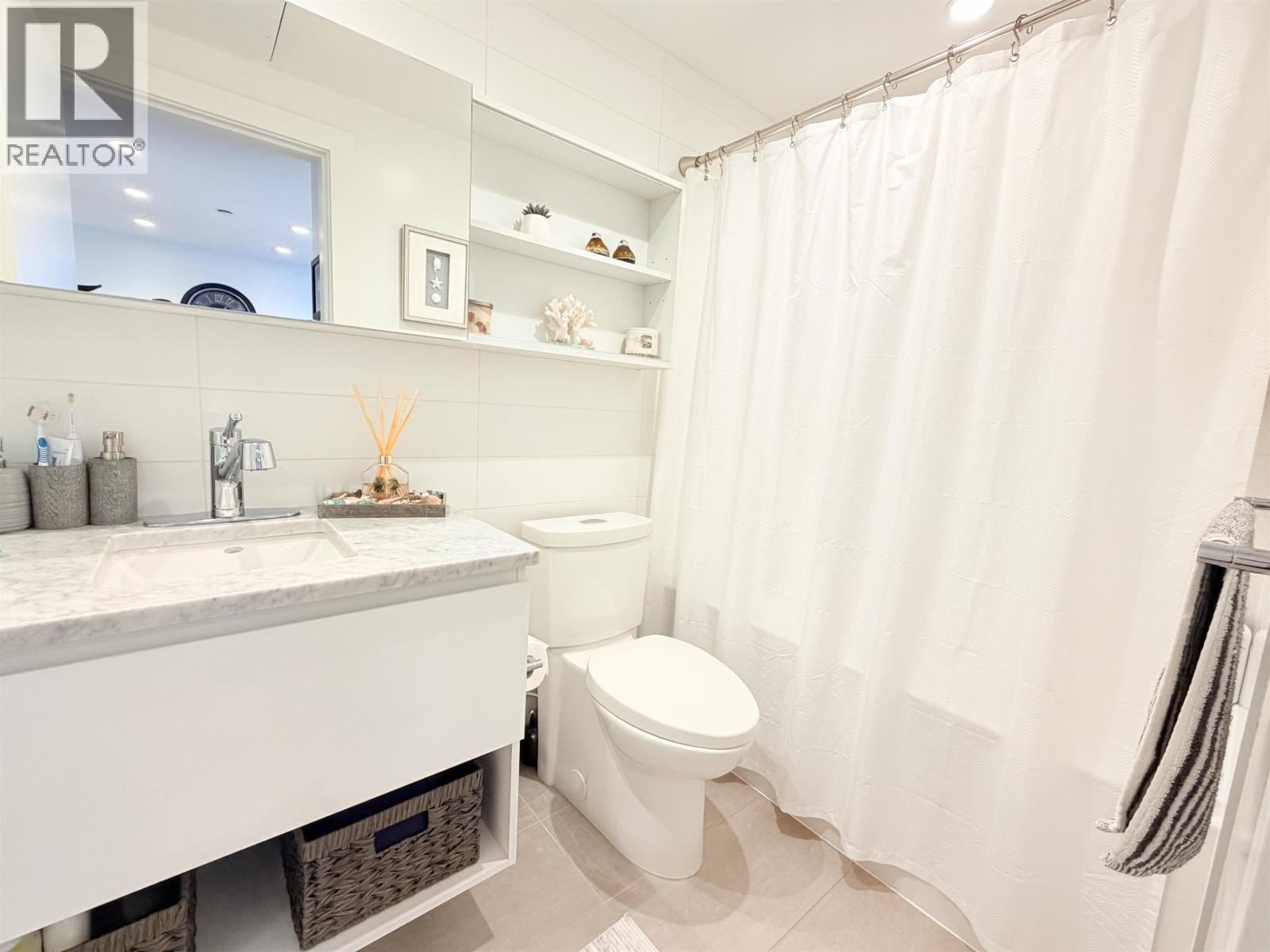 2509 652 WHITING WAY, Coquitlam - Image 1