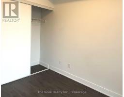 1728 - 525 Adelaide Street W, Toronto, ON M5V0N7 Photo 9