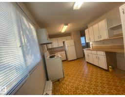 4103 73 St, Camrose, AB T4V3L7 Photo 13