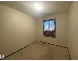 4103 73 St, Camrose, AB T4V3L7 Photo 24