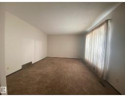 4103 73 St, Camrose, AB T4V3L7 Photo 11