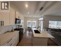 Primary Bedroom - 476 Chinook Gate Square Street Sw, Airdrie, AB T4B4V9 Photo 6