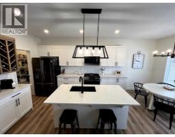 Bedroom - 476 Chinook Gate Square Street Sw, Airdrie, AB T4B4V9 Photo 9