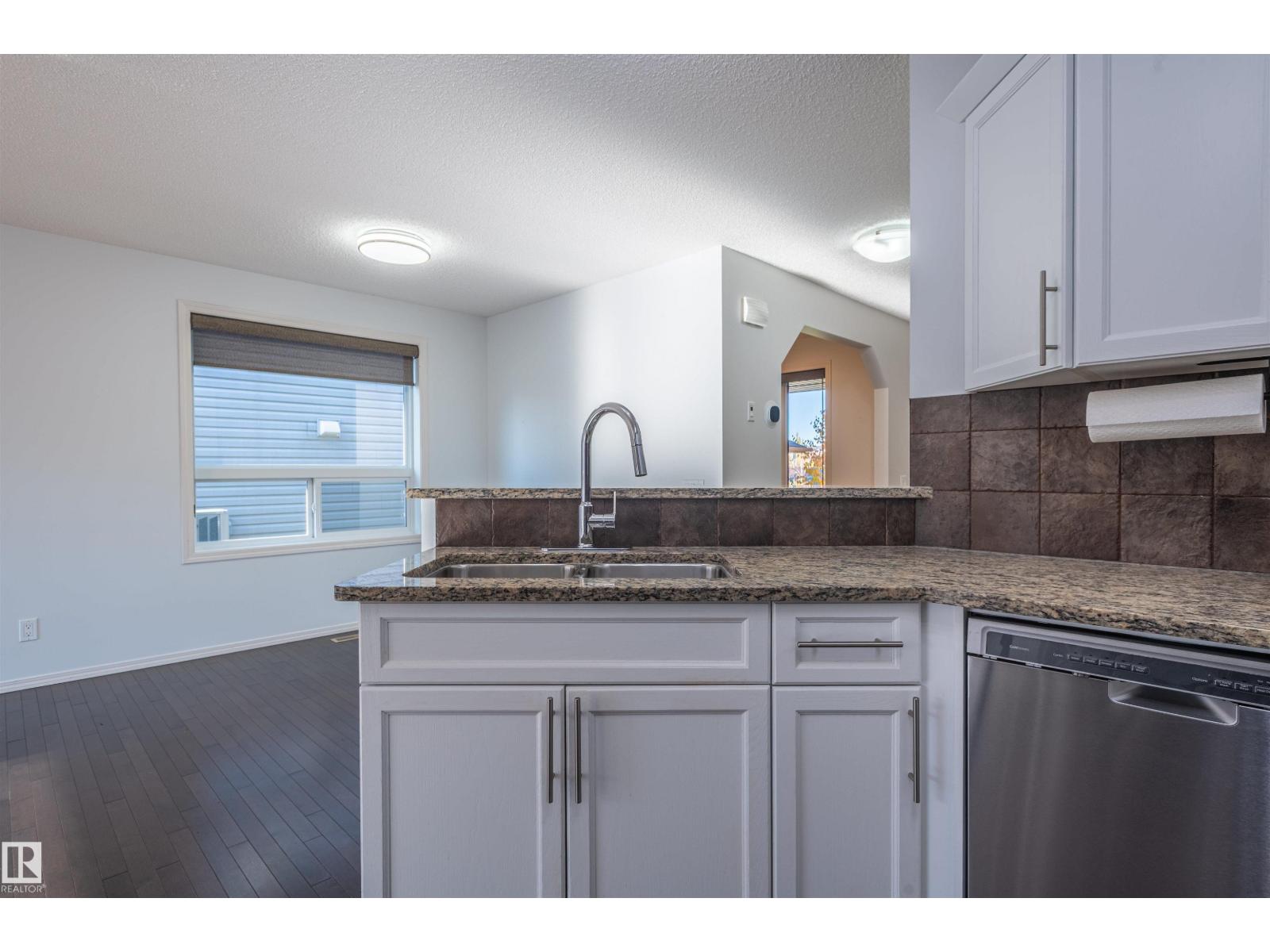 21413 94 AV NW, Edmonton — photo 10