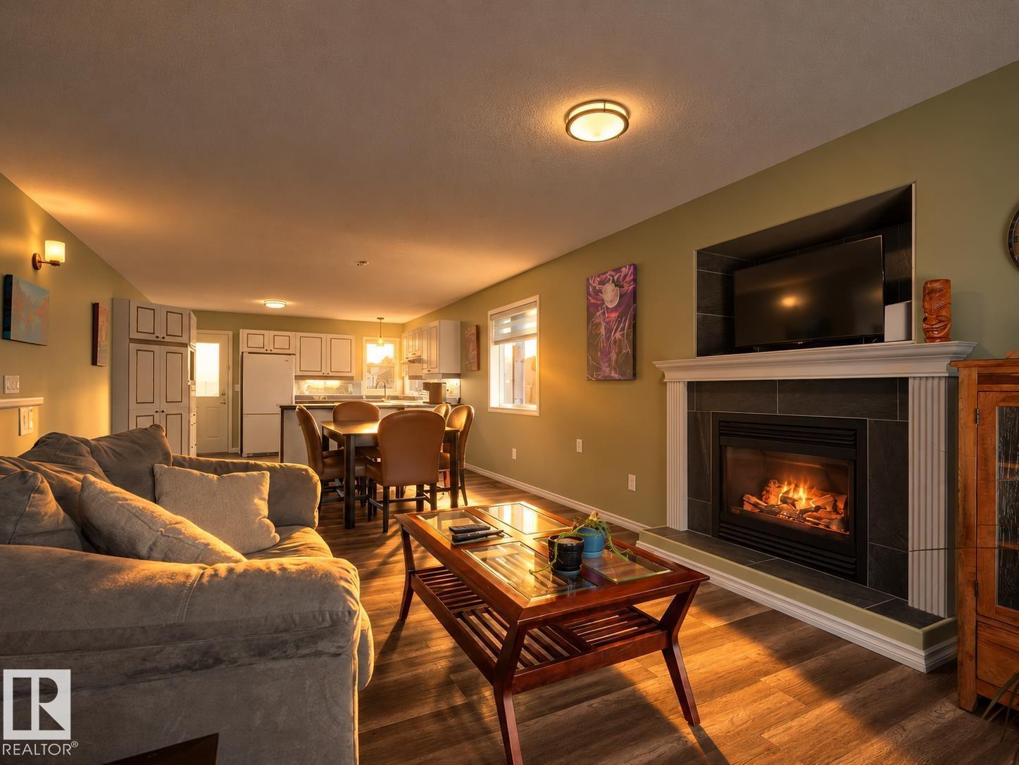 204 Westmews Drive NW, Westpark — photo 6 of 30: Property photo