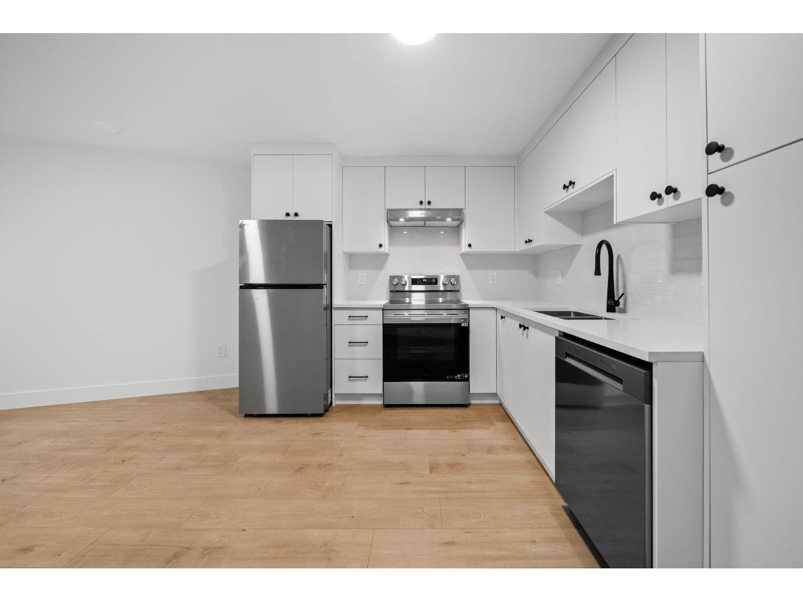 Photo of 16615 102 AVENUE 30
