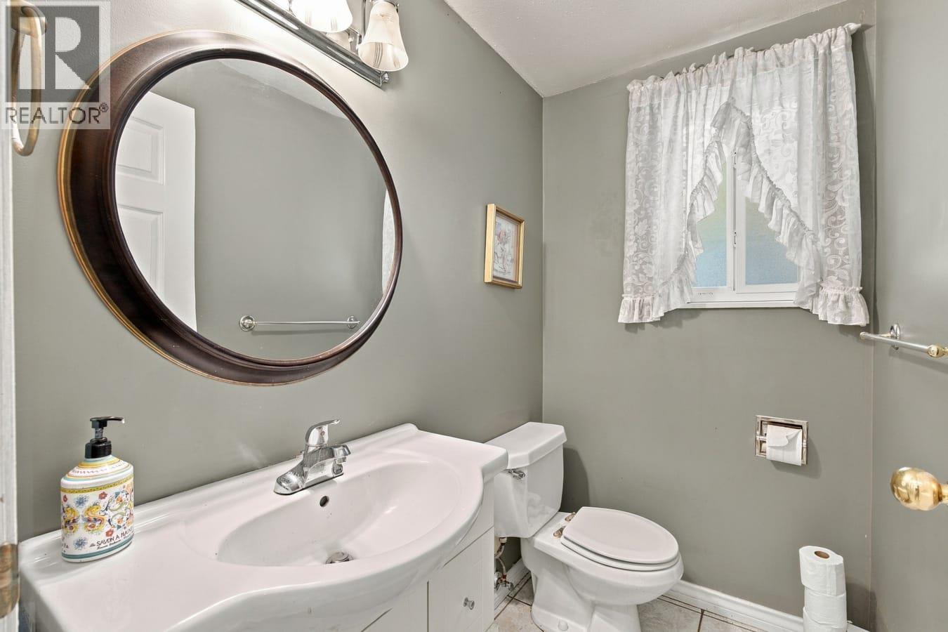 Photo of 1815 BROWN STREET 9