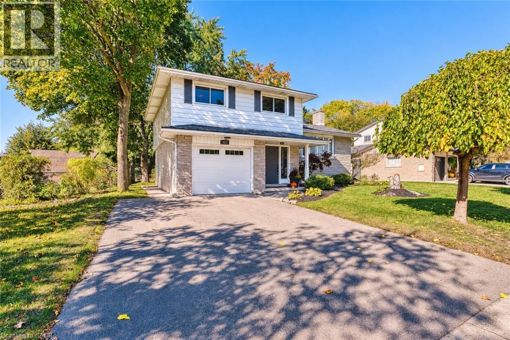 127 MIDLAND Drive, Kitchener — photo 5