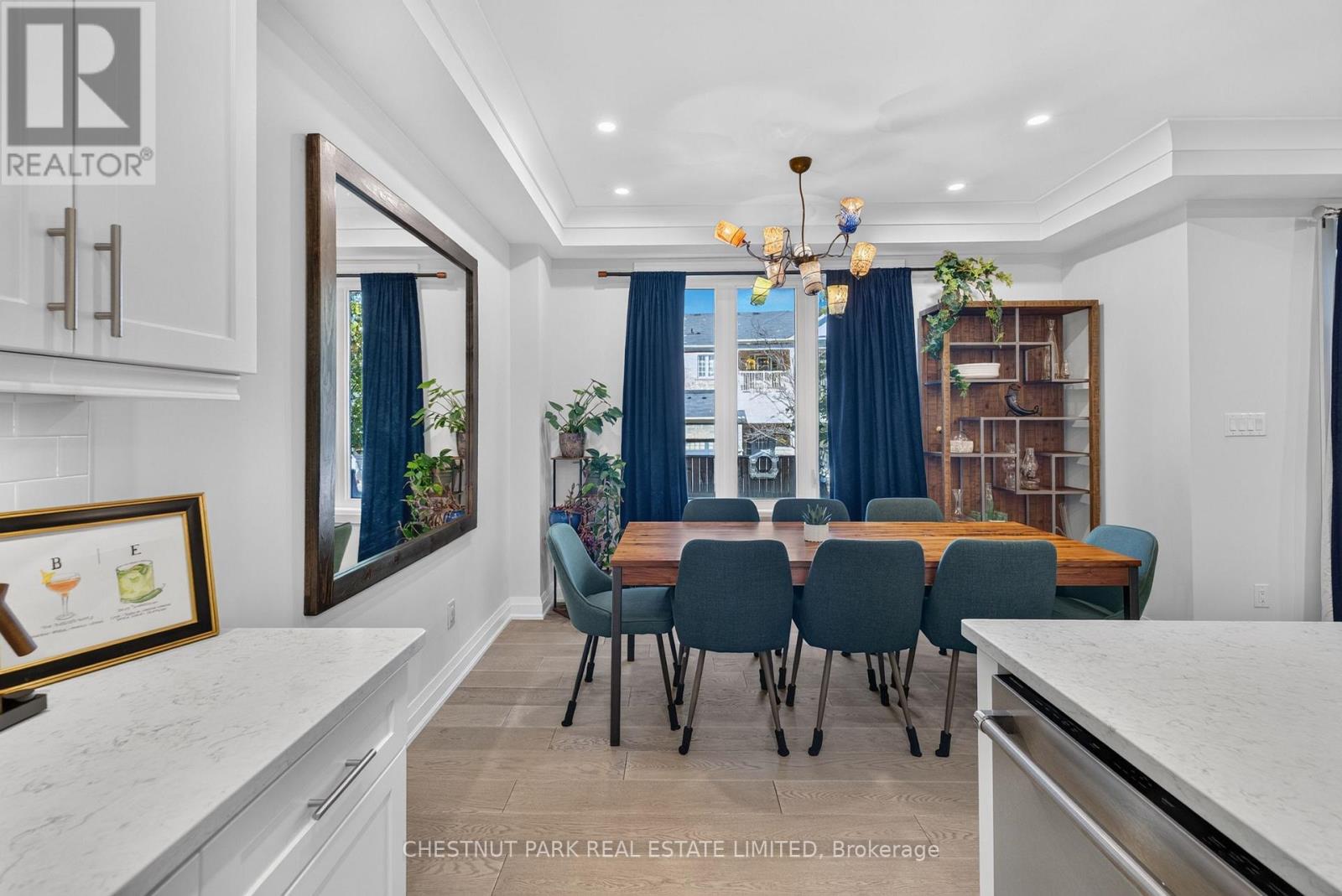 40 LOWTHER AVENUE - 16