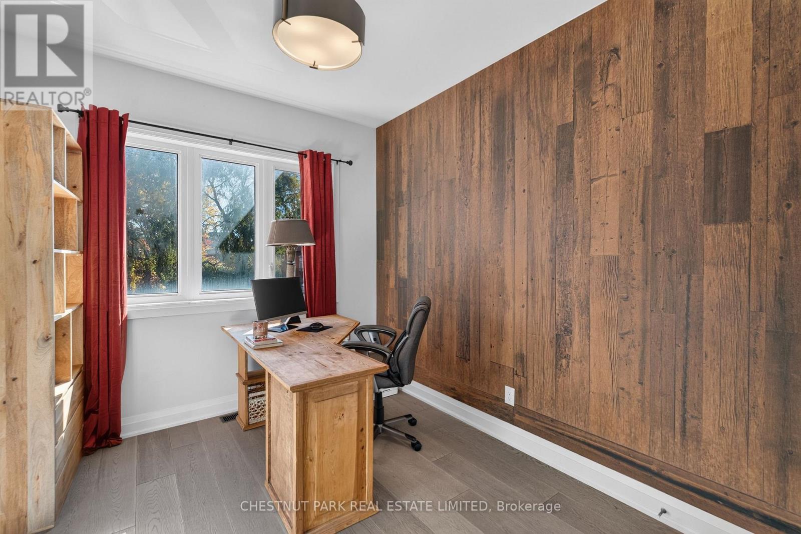 40 LOWTHER AVENUE - 32