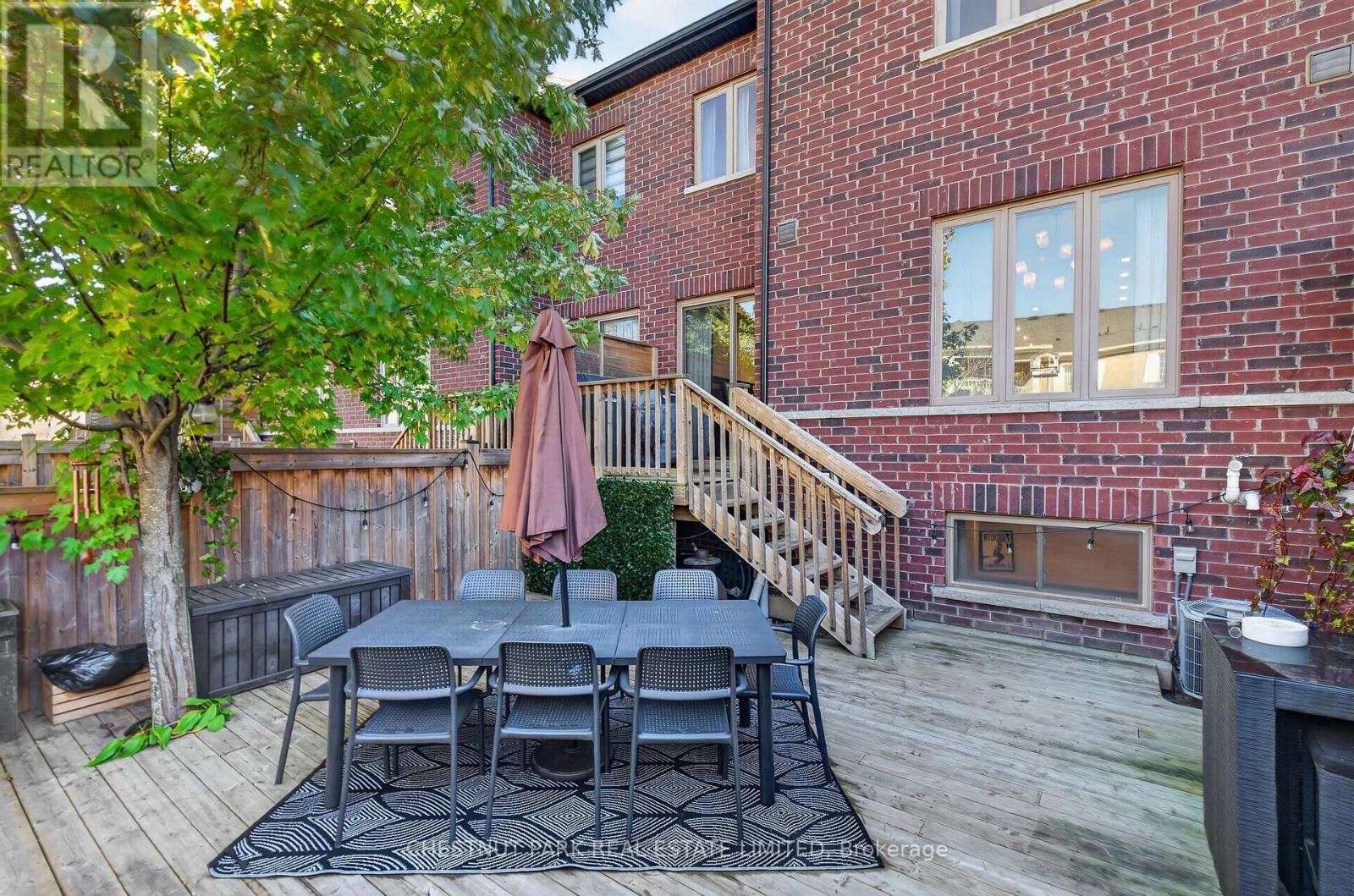 40 LOWTHER AVENUE - 44