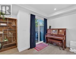 40 Lowther Avenue, Richmond Hill, ON L4E2Z7 Photo 18