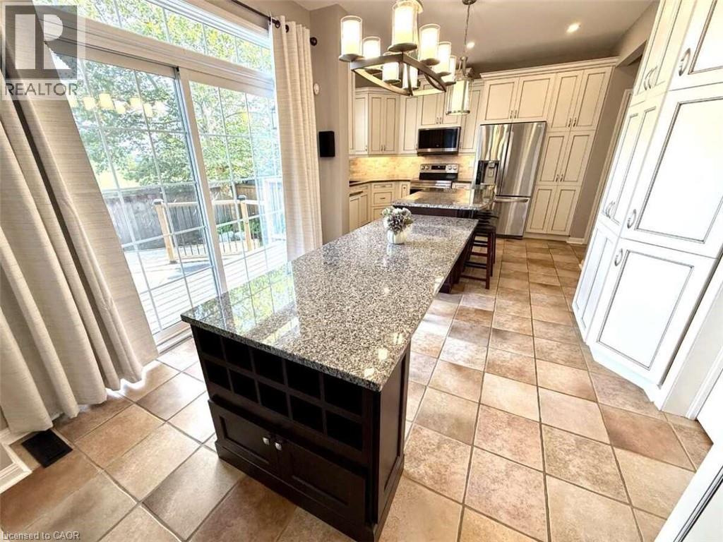 5673 ROSEVILLE Court, Burlington — photo 11