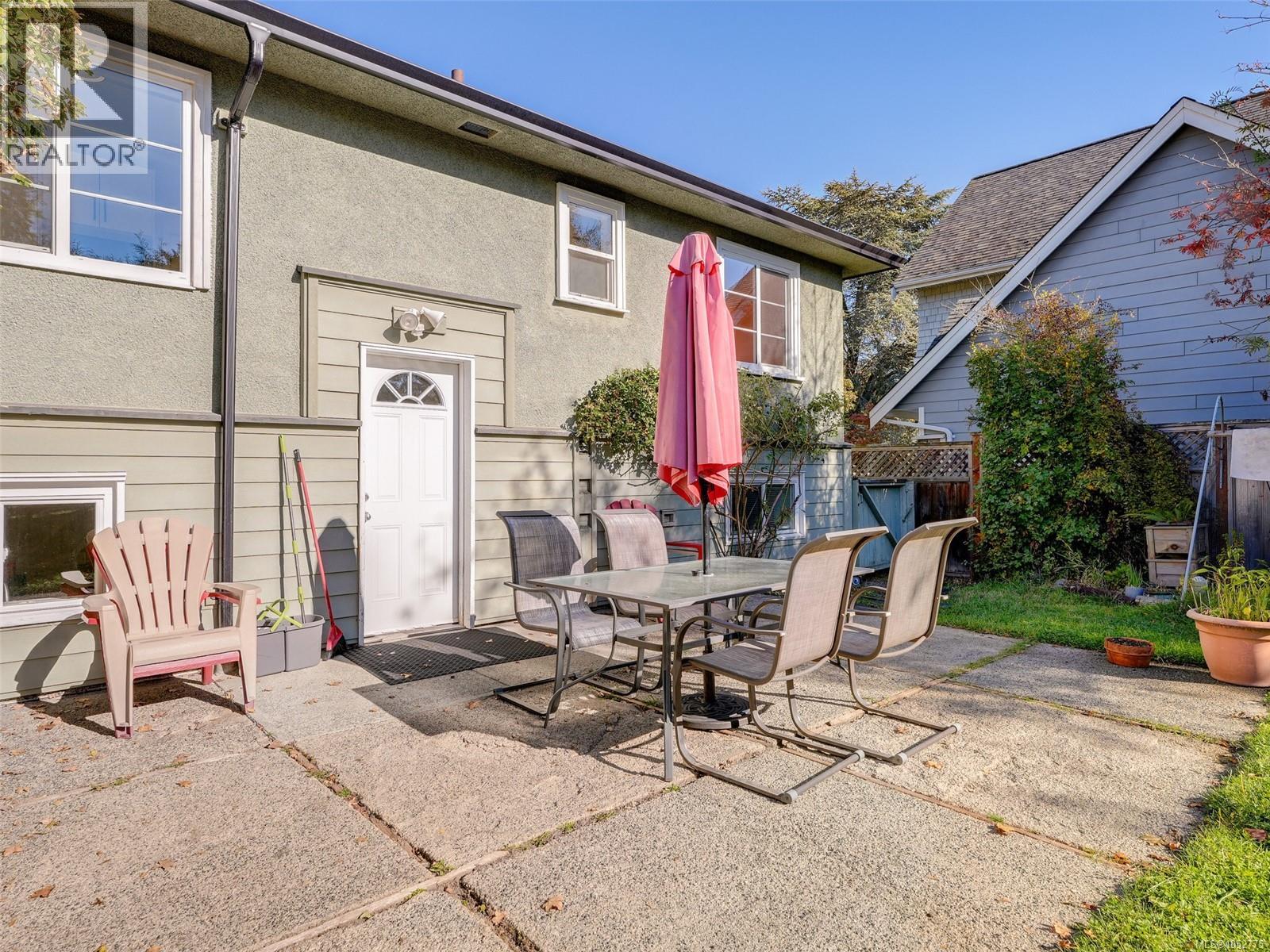  1451 Lang Street, Victoria