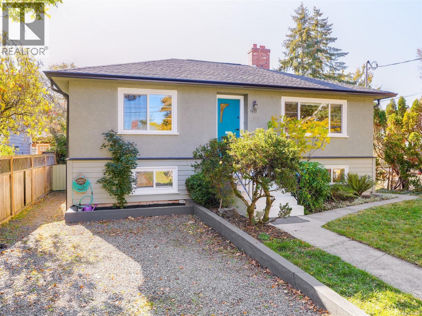  1451 Lang Street, Victoria