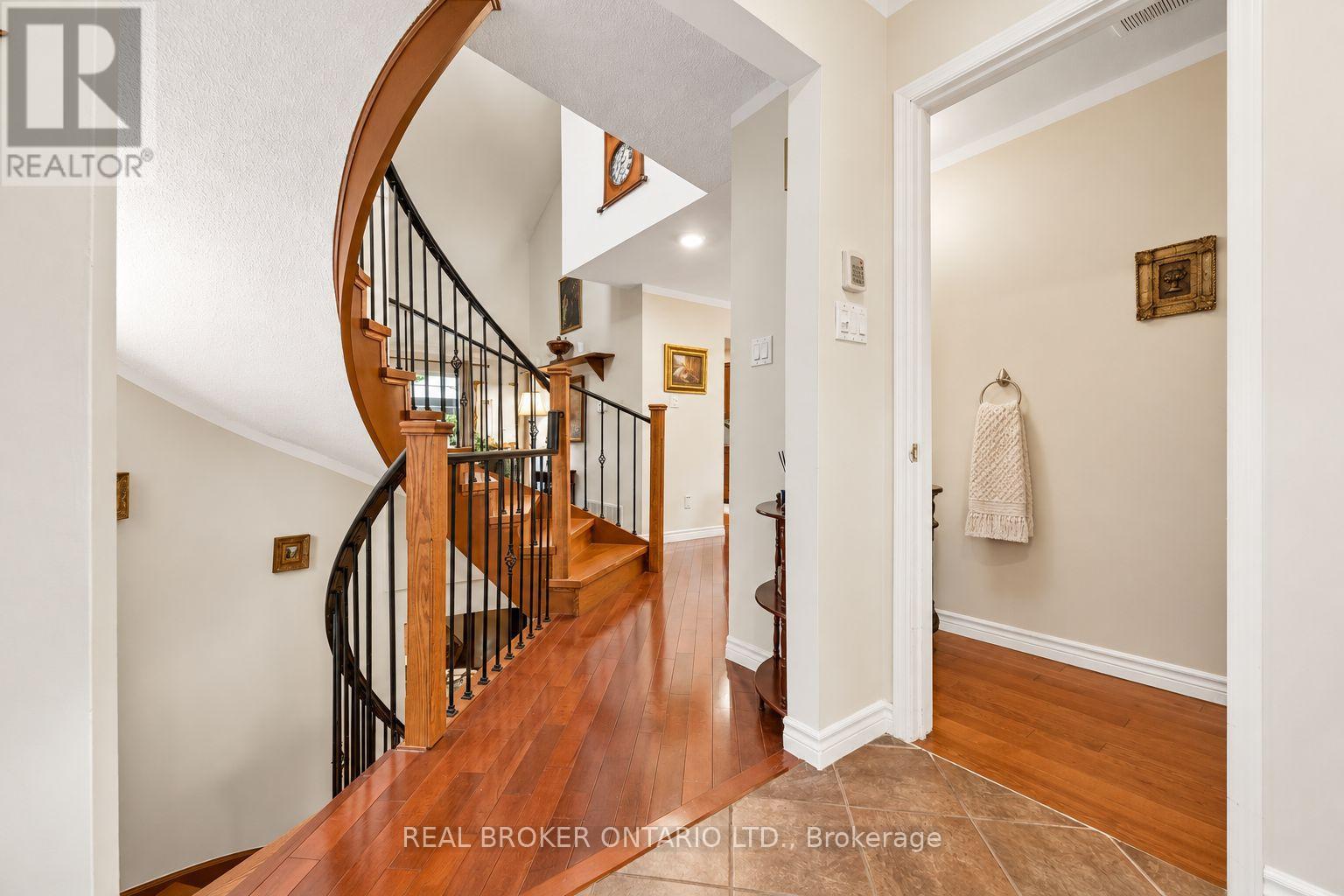 22 RAVENSCROFT ROAD - 6