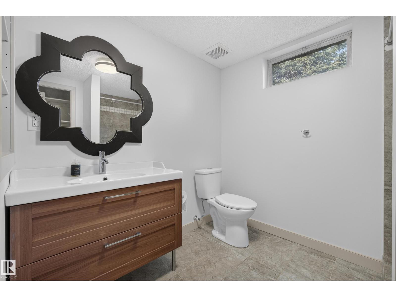 58 Pine Street, photo 31