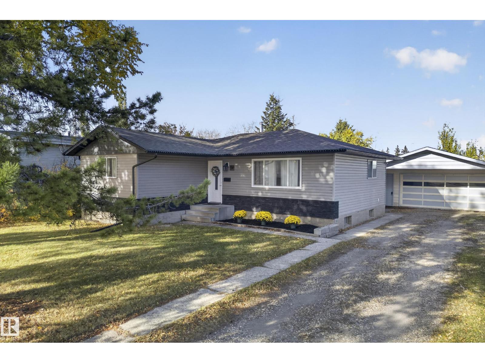 58 Pine Street, photo 45