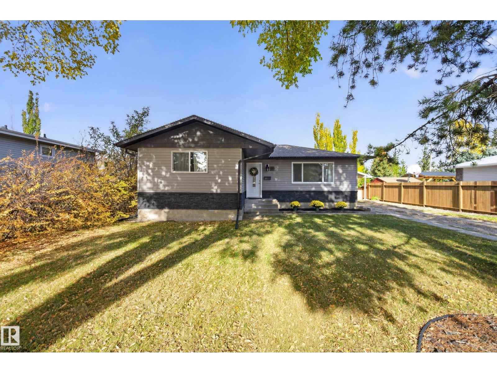 58 Pine Street, photo 49