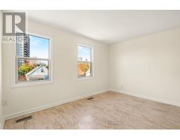 371 Larouche Street, Ottawa, ON K1L7L1 Photo 10