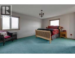 Bedroom - 273132 Range Road 275, Rural Rocky View County, AB T4B2A4 Photo 16