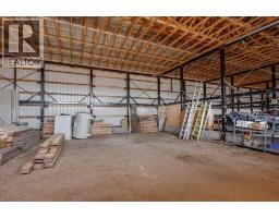 273132 Range Road 275, Rural Rocky View County, AB T4B2A4 Photo 32
