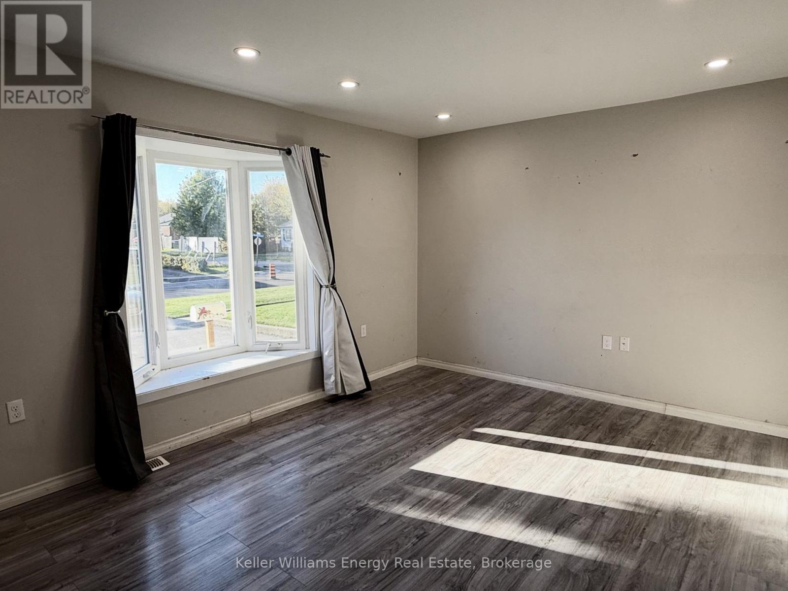 MAIN - 273 WILSON ROAD S, Oshawa (Donevan) — photo 3