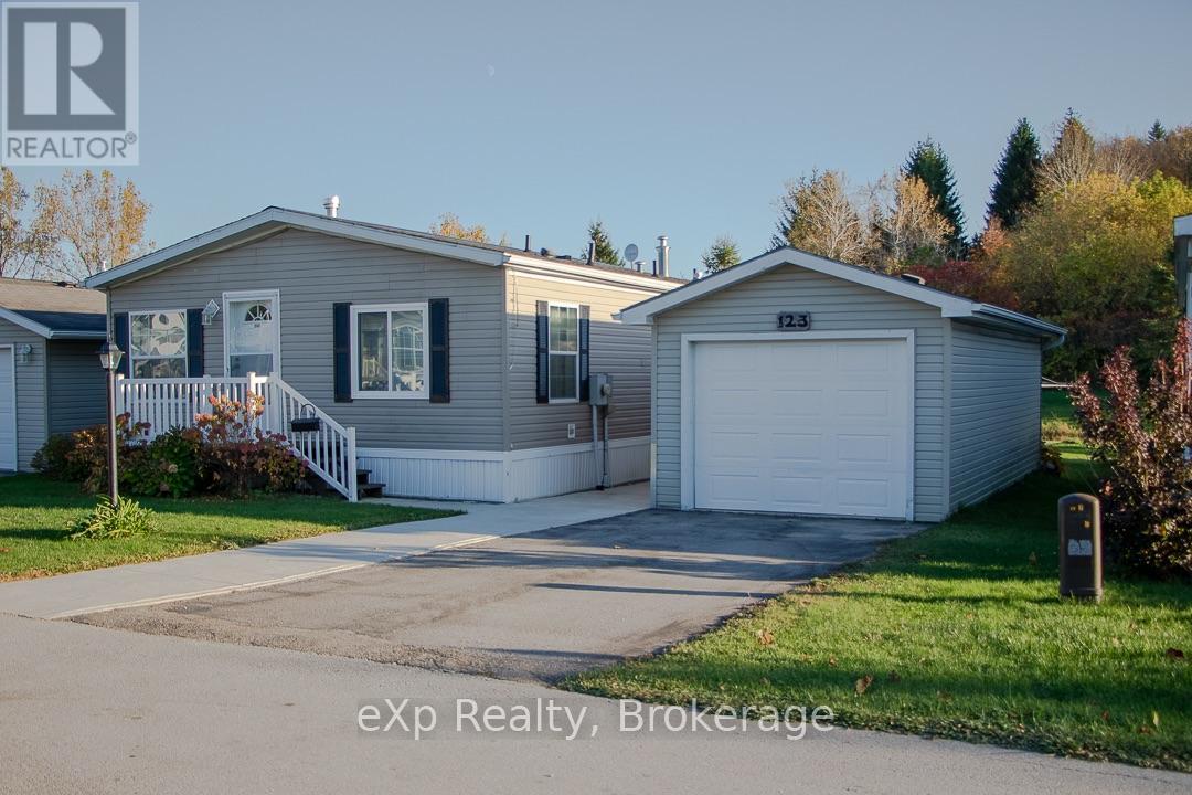 123 ROSEWOOD DRIVE, Georgian Bluffs — photo 3