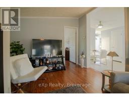 123 Rosewood Drive, Georgian Bluffs, ON N4K5N5 Photo 9