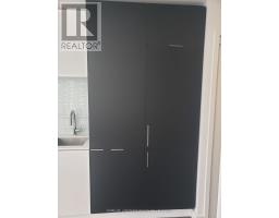 1018 - 33 Helendale Avenue, Toronto, ON M4R1C5 Photo 7