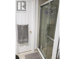 6 Boothroyd Avenue, Toronto, ON M4J3L8 Photo 11