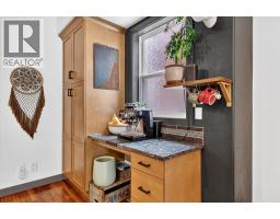 Laundry room - 2117 15 Street Sw, Calgary, AB T2T3Y9 Photo 12