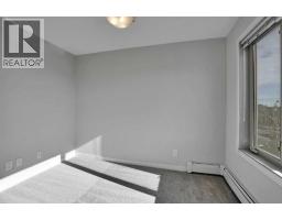 8354 9 Avenue Sw, Calgary, AB T3H0Y4 Photo 23