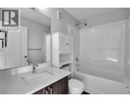 8354 9 Avenue Sw, Calgary, AB T3H0Y4 Photo 27