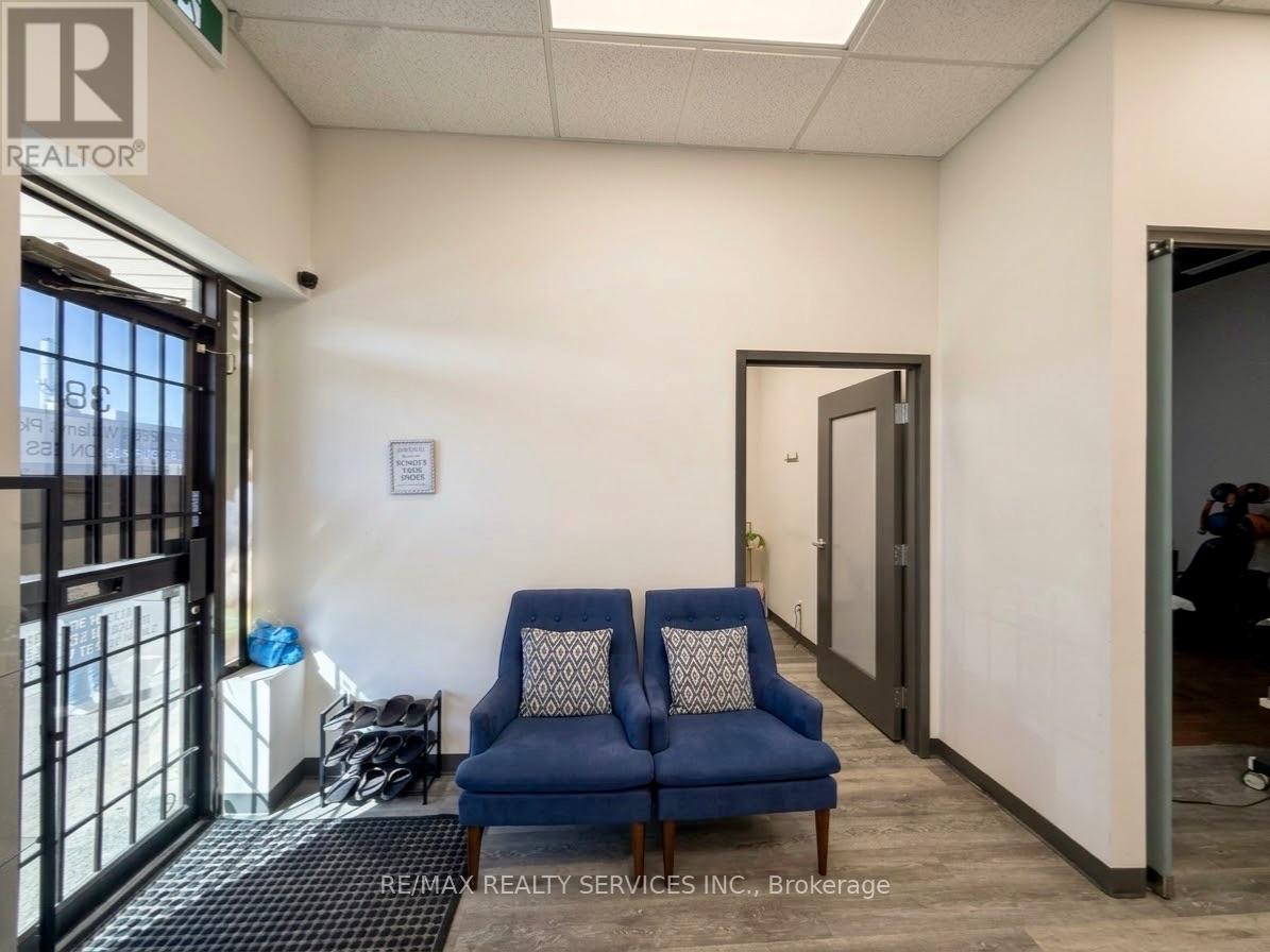 2500 WILLIAMS PARKWAY, Brampton (Gore Industrial North) — photo 4