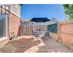 37 - 124 Gosling Gardens, Guelph, ON N1G5K6 Photo 36