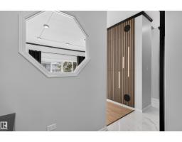#101 10140 120 St Nw, Edmonton, AB T5K1Z8 Photo 7