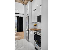 #101 10140 120 St Nw, Edmonton, AB T5K1Z8 Photo 17