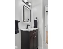 #101 10140 120 St Nw, Edmonton, AB T5K1Z8 Photo 26