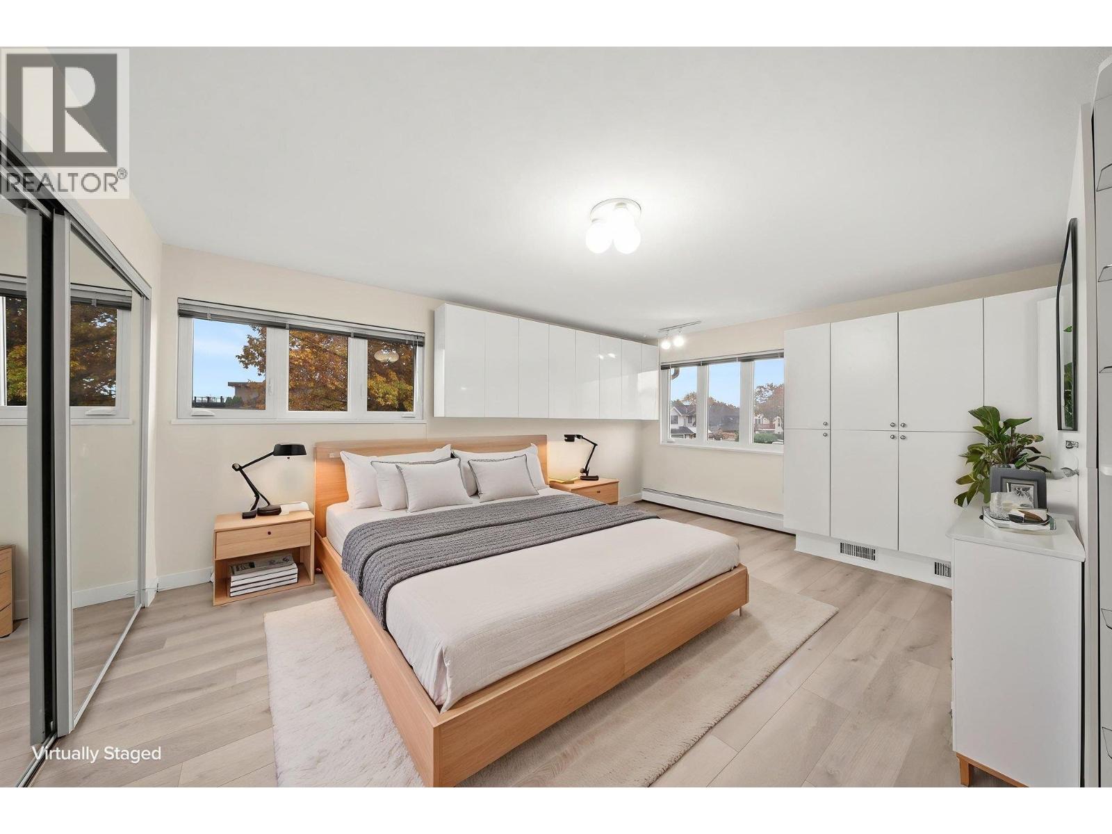 Photo of 8260 ASPIN DRIVE 21