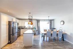 30 Rockridge Crescent, Blumenort, MB R0A0C1 Photo 9