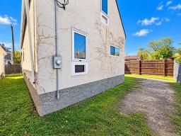 329 Magnus Avenue, Winnipeg, MB R2W2B7 Photo 43