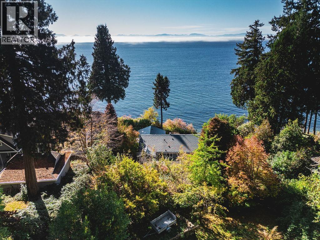 Photo of 3443 BEACH AVENUE 7