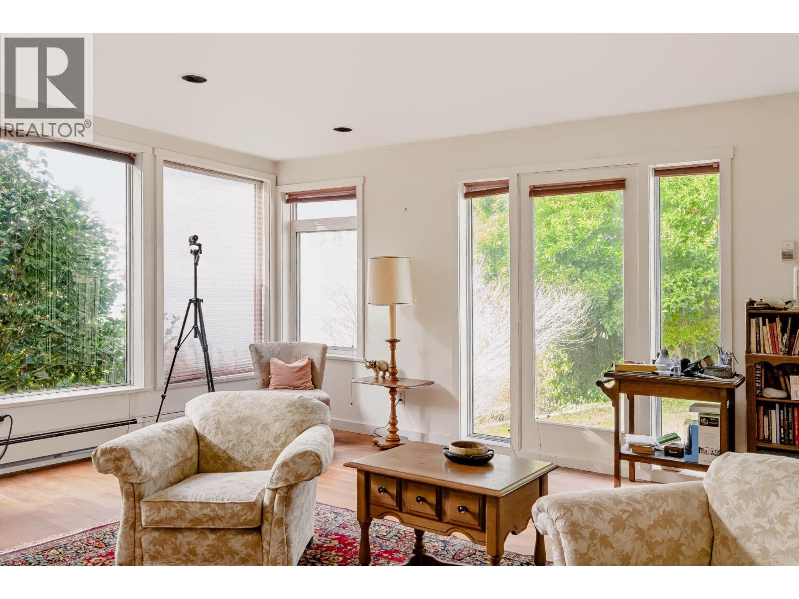Photo of 3443 BEACH AVENUE 15