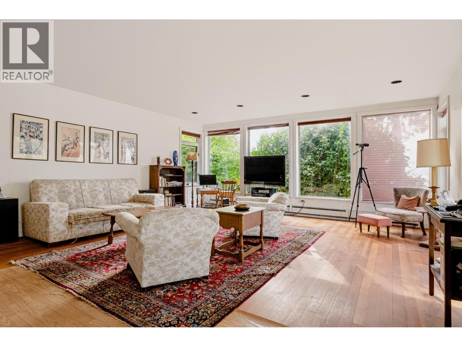Photo of 3443 BEACH AVENUE 14