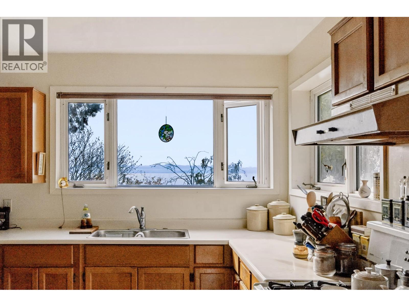 Photo of 3443 BEACH AVENUE 22